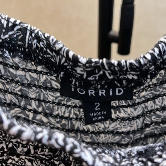 Retired! Black and White Abstract Floral Print Smocked Bell Sleeve Dress - Picture 2 of 6